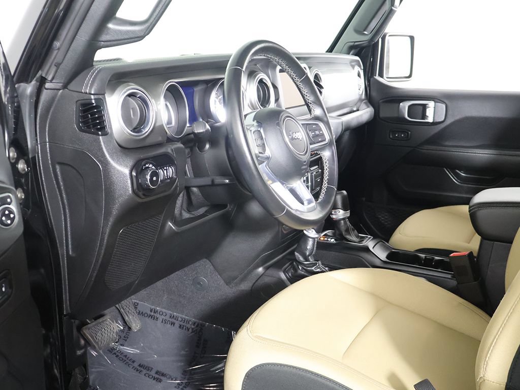 Used 2021 Jeep Wrangler Unlimited Sahara AWD/4WD image 21