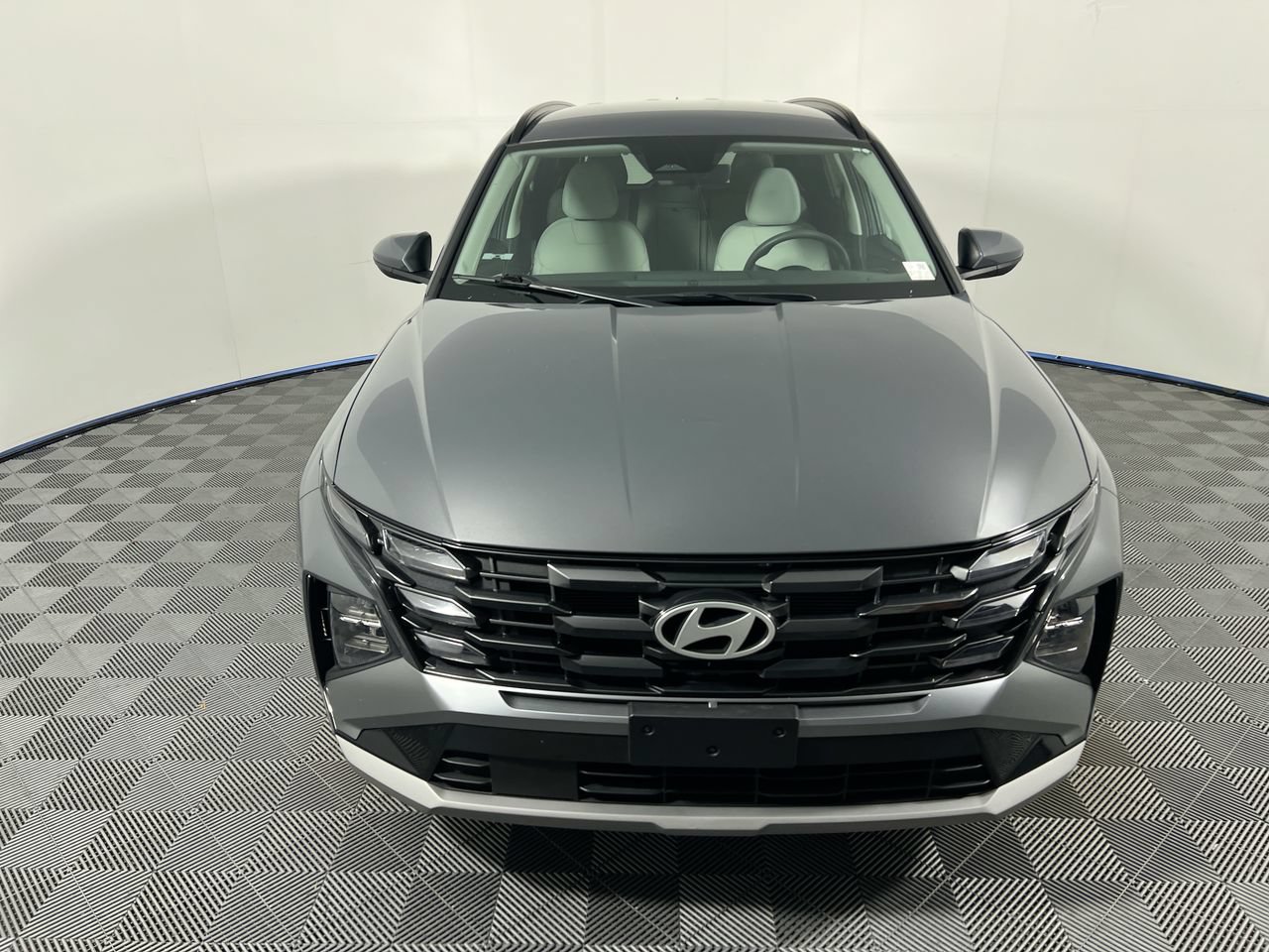 Used 2025 Hyundai Tucson SEL FWD image 8
