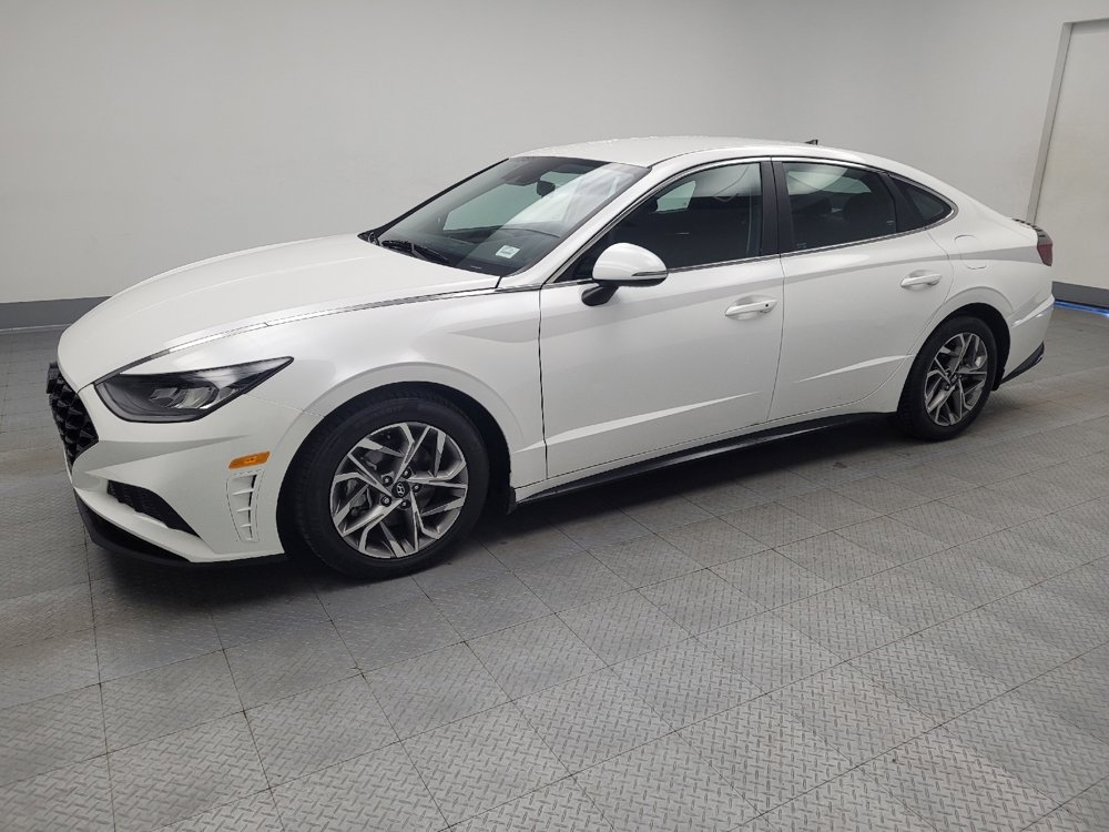 Used 2022 Hyundai Sonata SEL image 2