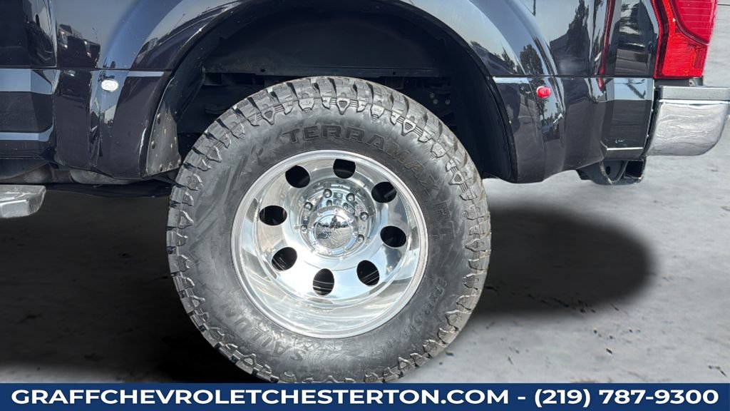 Used 2022 Ford F350 XLT w/ XLT Premium Package AWD/4WD image 34