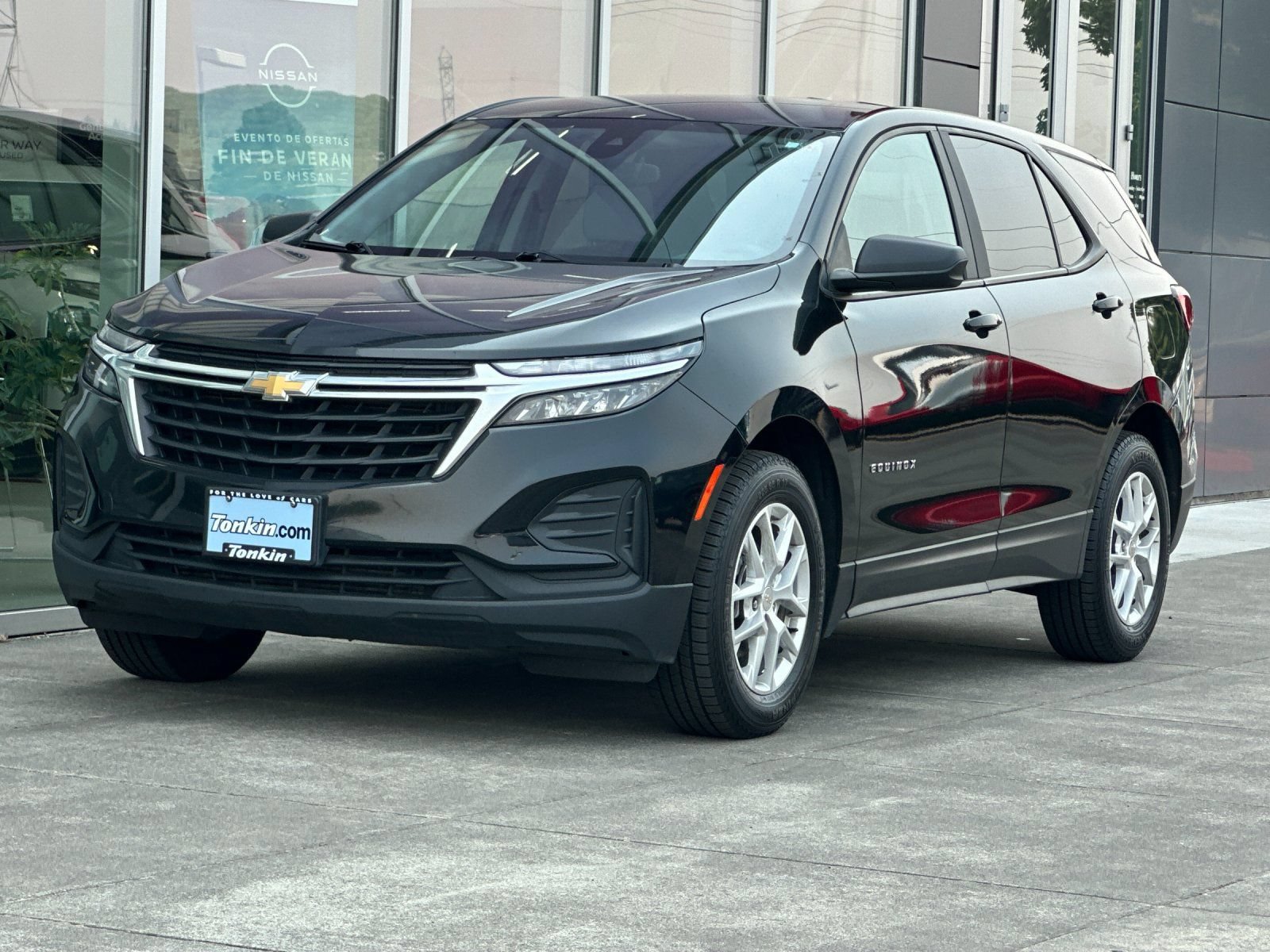 Used 2023 Chevrolet Equinox LS AWD/4WD image 7