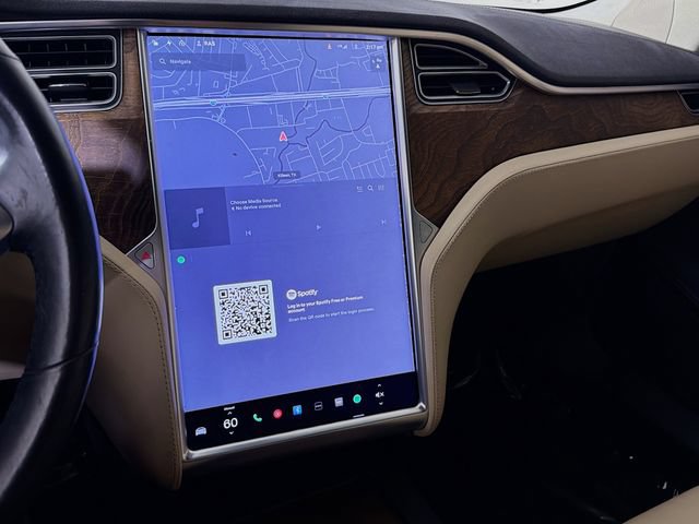 Used 2017 Tesla Model S 60 RWD image 15