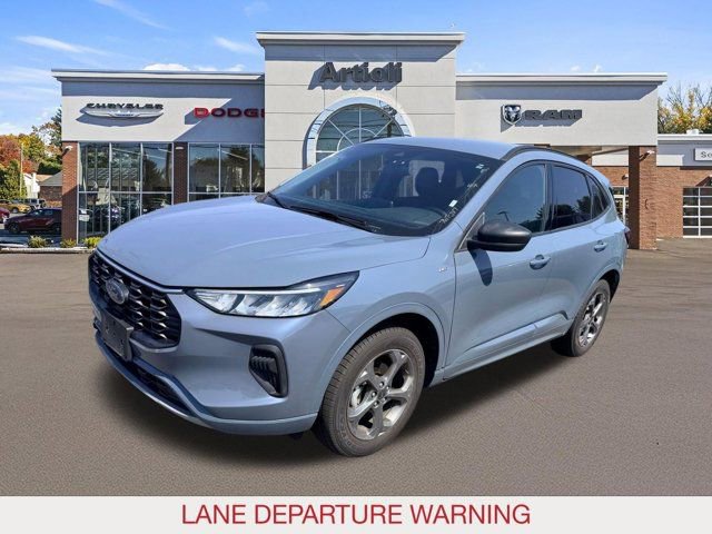 Used 2024 Ford Escape ST-Line AWD/4WD image 4