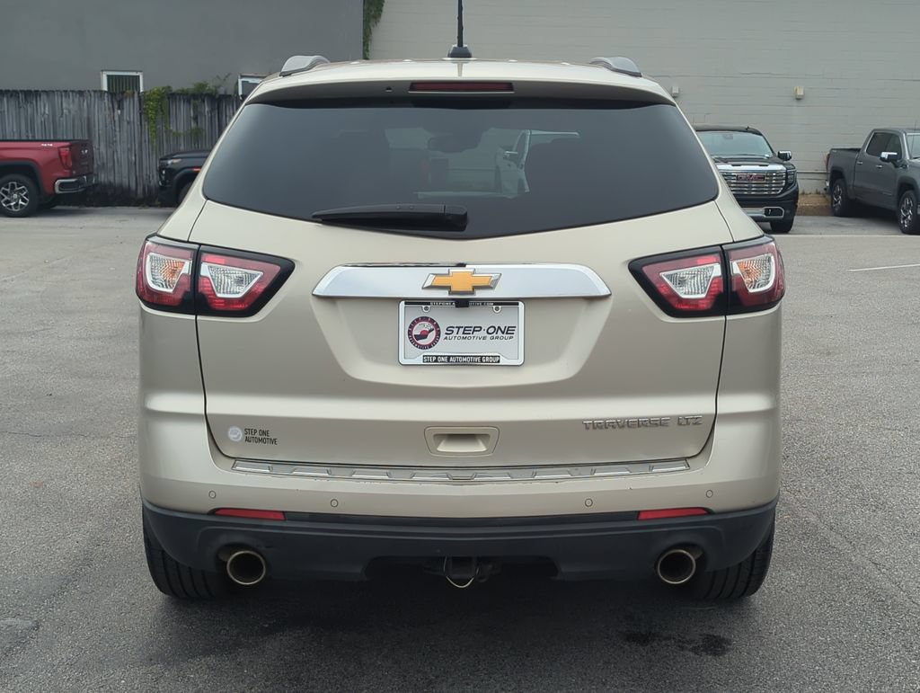 Used 2016 Chevrolet Traverse LTZ FWD image 5
