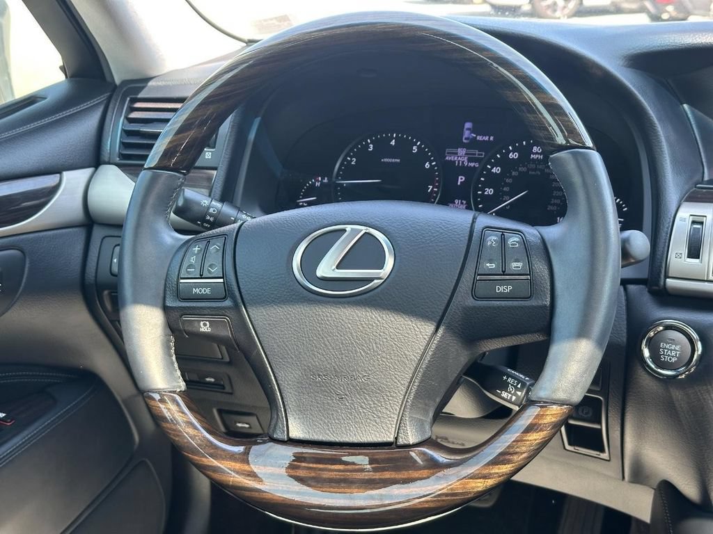 Used 2014 Lexus LS 460 w/ Comfort Package RWD image 13