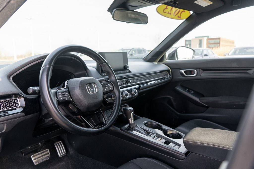 Used 2023 Honda Civic Sport image 17