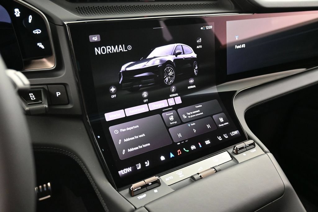 New 2026 Porsche Cayenne Turbo AWD/4WD image 21