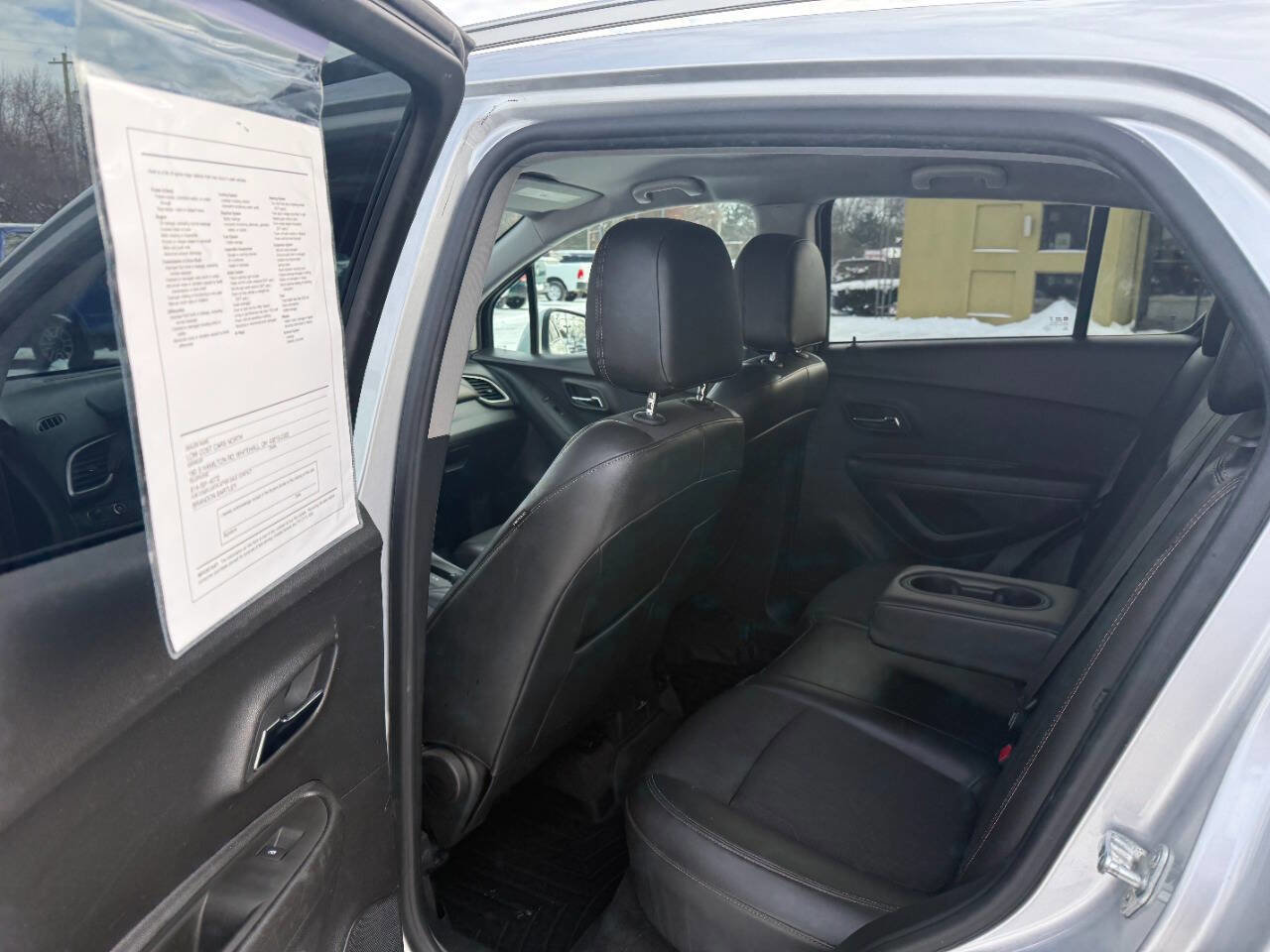 Used 2017 Chevrolet Trax LT w/ LT Convenience Package image 5