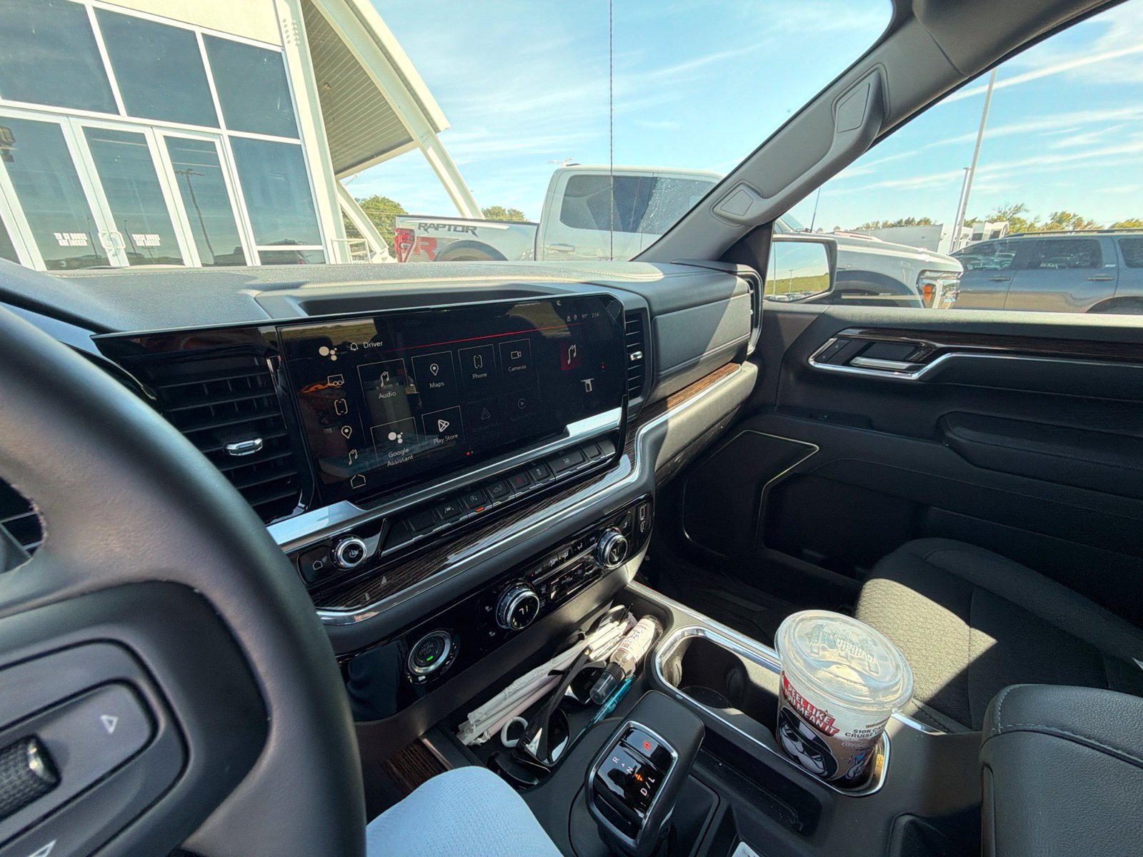 Used 2024 GMC Sierra 1500 Elevation w/ LPO, Elevation Black Package AWD/4WD image 9