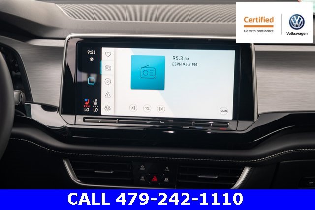 Certified 2024 Volkswagen Atlas Cross Sport SE image 33