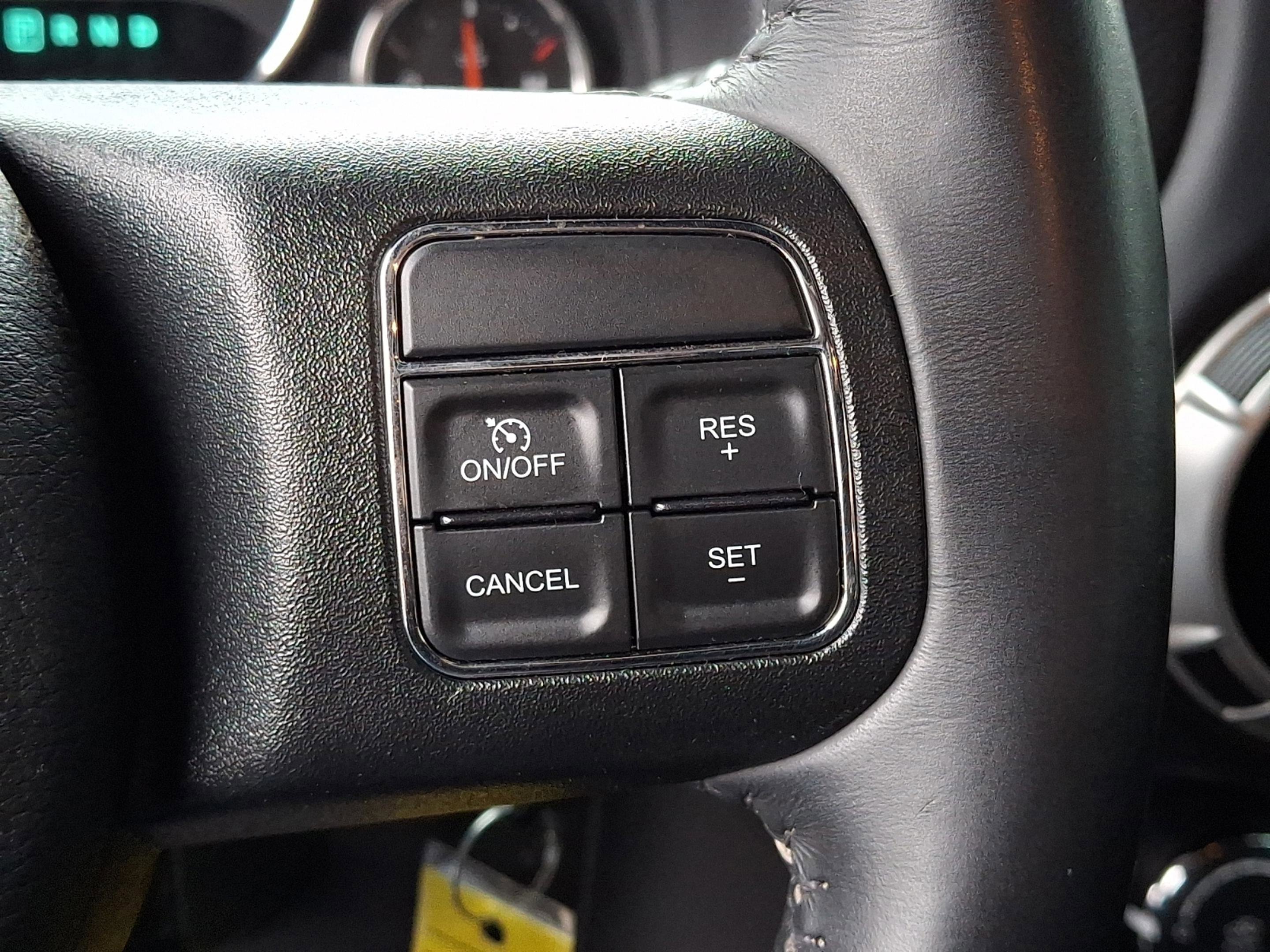 Certified 2017 Jeep Wrangler Unlimited Sahara w/ Connectivity Group image 18