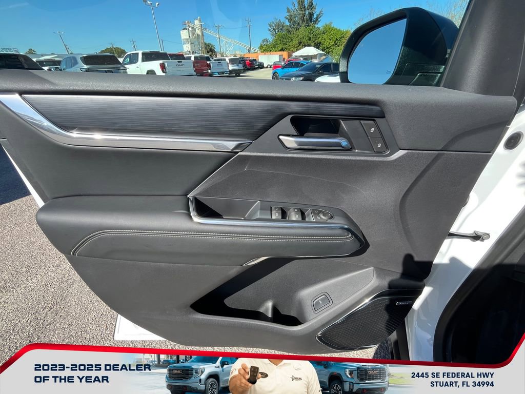 New 2026 GMC Acadia Elevation w/ Black Edition image 13