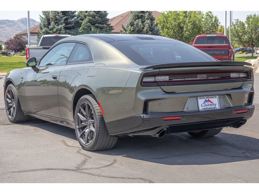 Used 2026 Dodge Charger Scat Pack AWD/4WD image 5