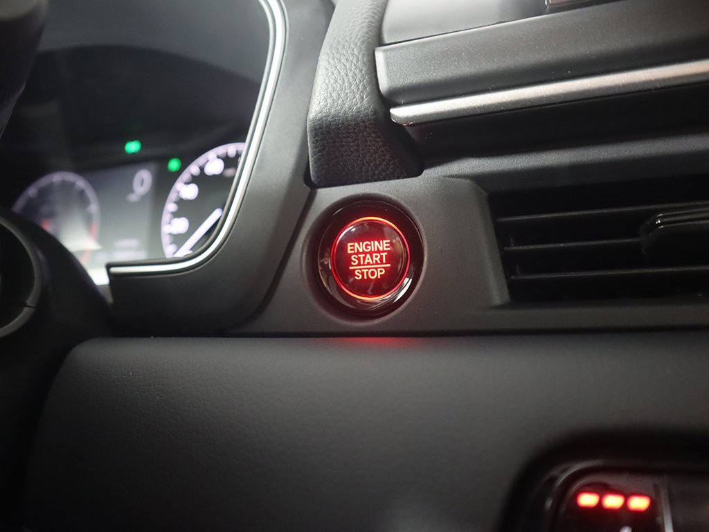 New 2025 Honda Pilot Touring image 22