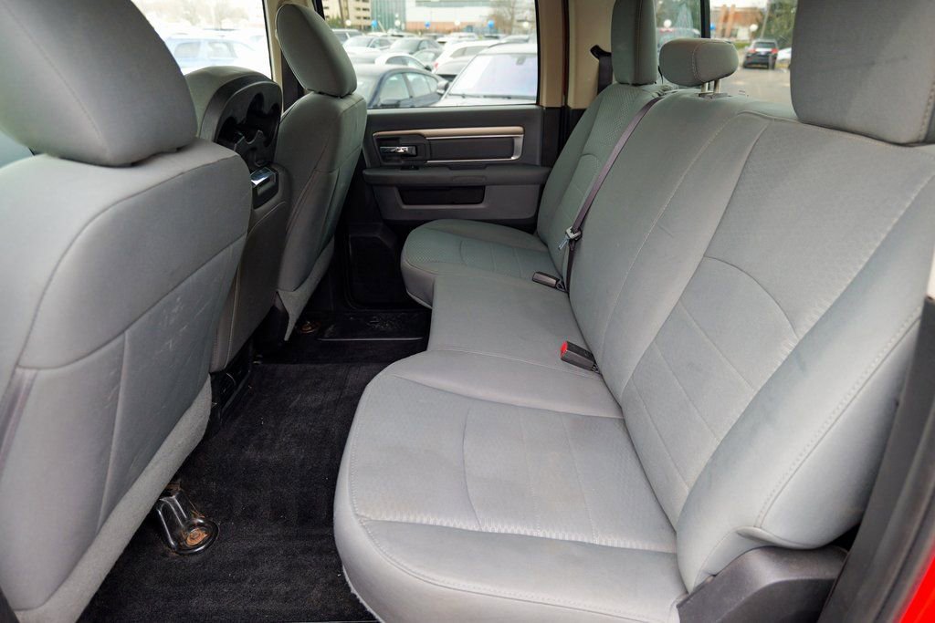 Used 2015 RAM 2500 SLT image 24