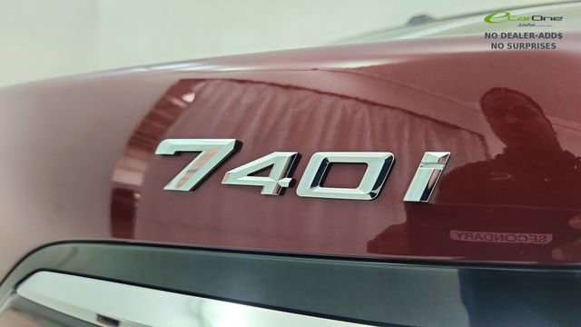 Used 2025 BMW 740i xDrive AWD/4WD image 19