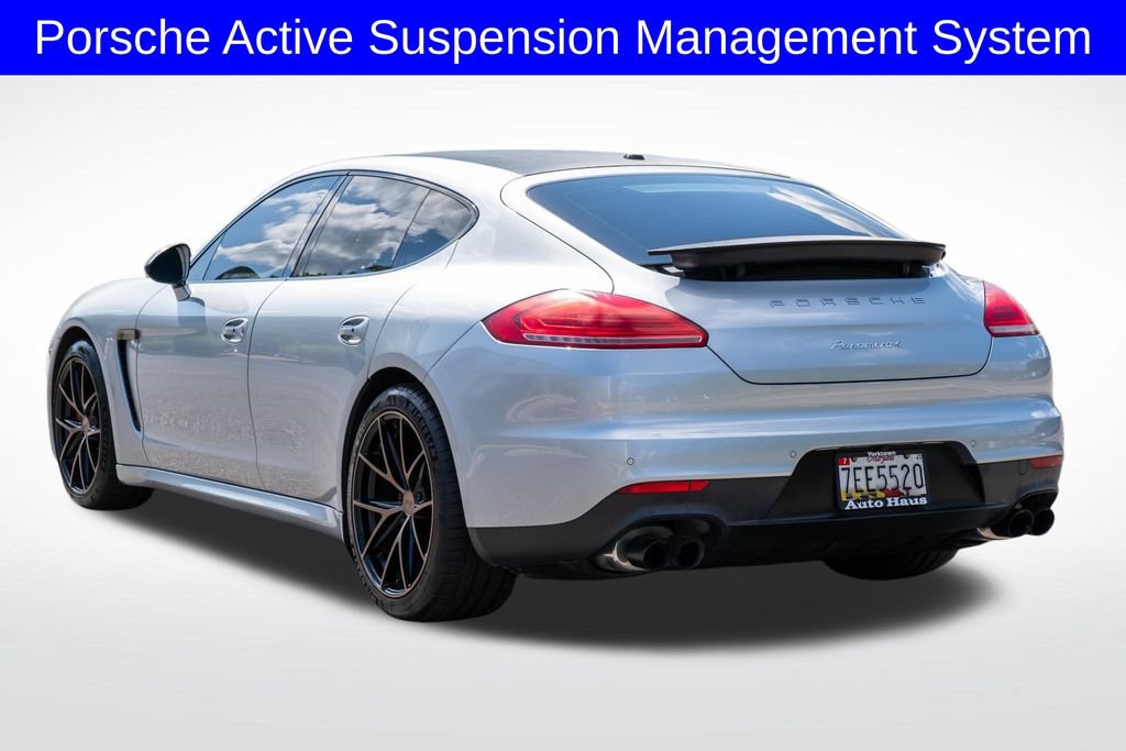 Used 2016 Porsche Panamera RWD image 6