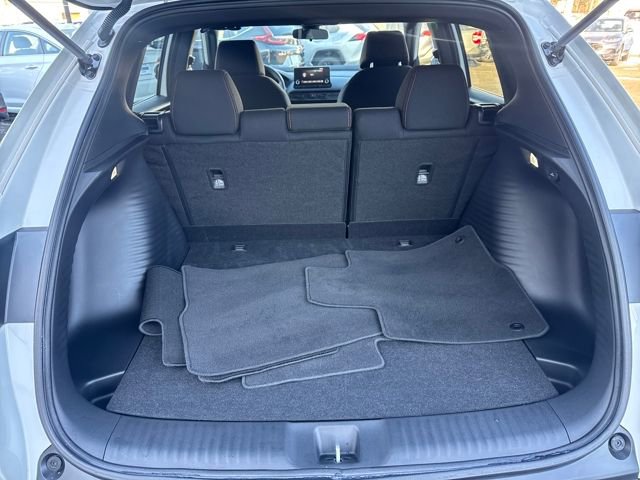 Used 2025 Honda HR-V Sport image 15