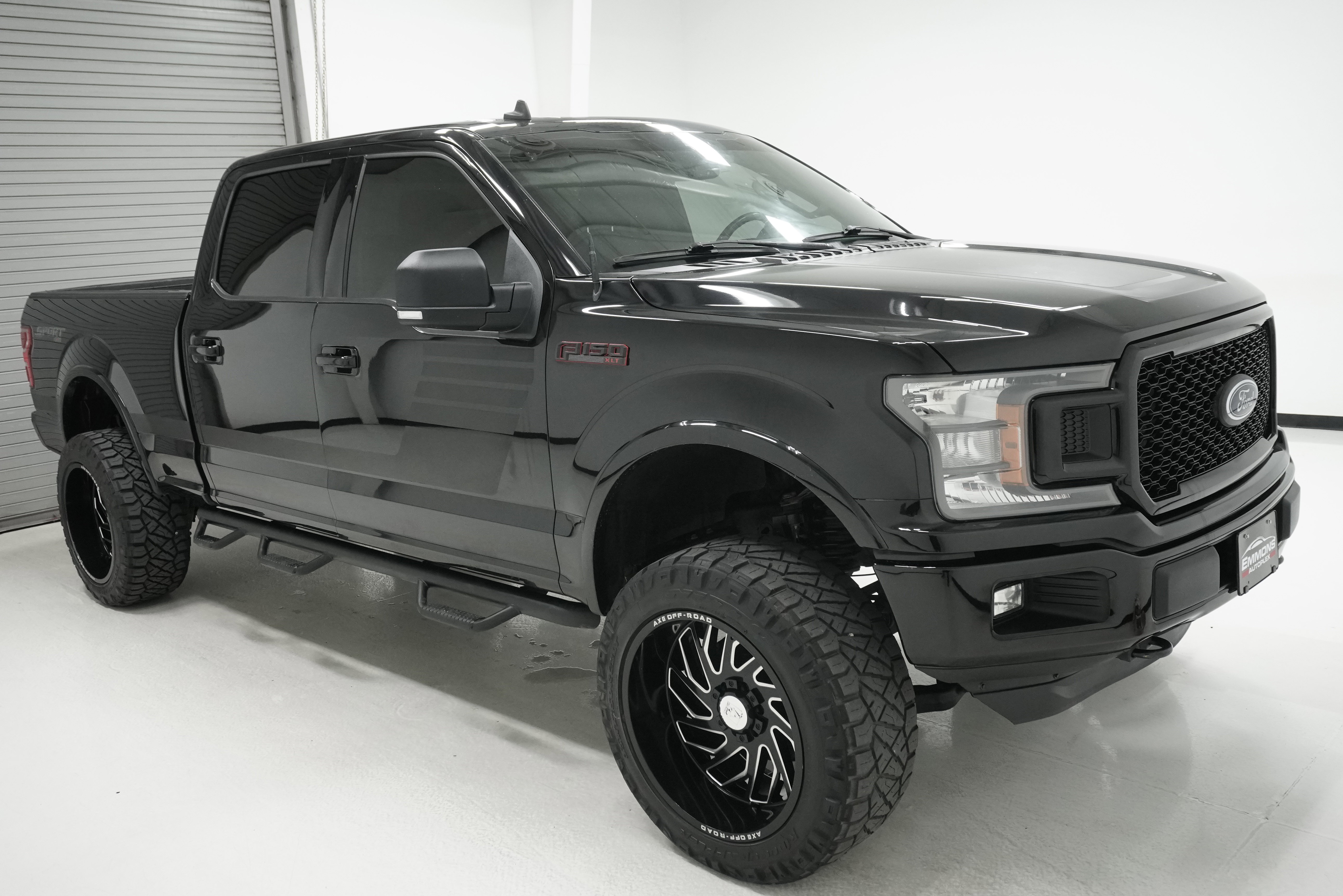 Used 2019 Ford F150 XLT w/ XLT Special Edition Package image 3
