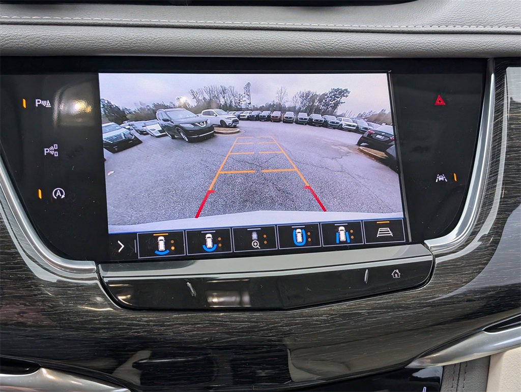 Used 2020 Cadillac XT6 Premium Luxury image 24
