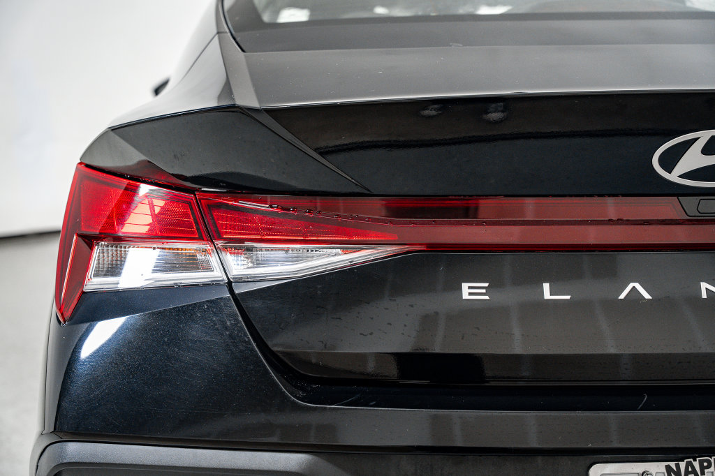 Certified 2024 Hyundai Elantra SEL FWD image 9