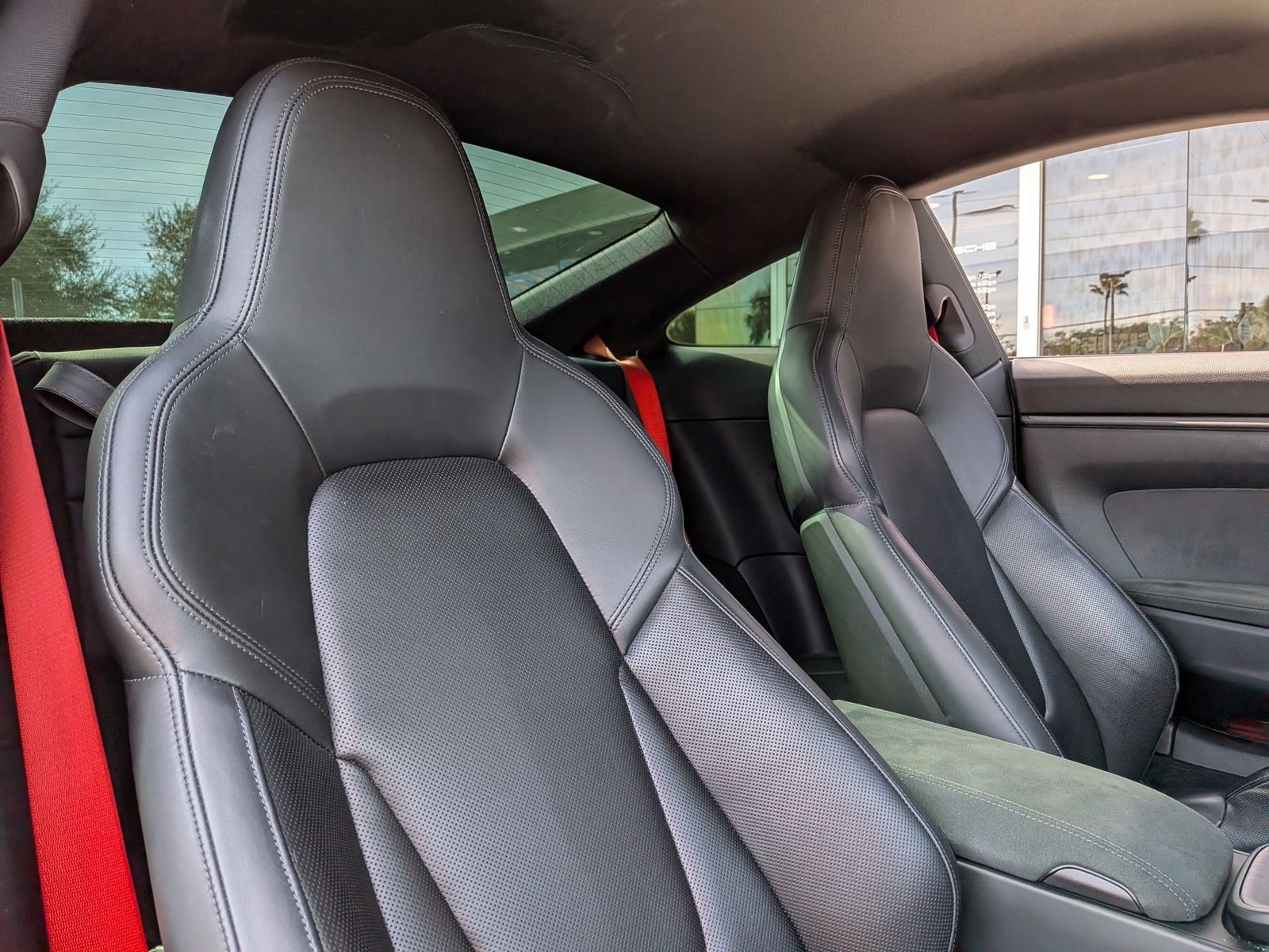 Certified 2022 Porsche 911 Carrera GTS image 22