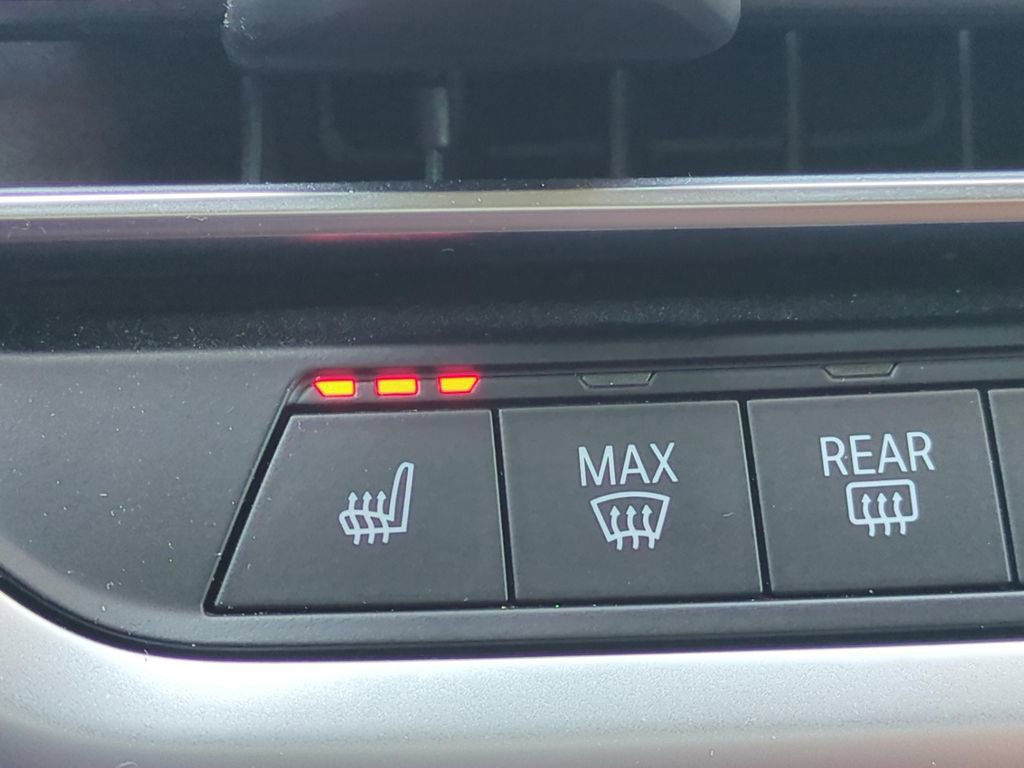 Used 2022 BMW X3 sDrive30i w/ Premium Package 2 image 31