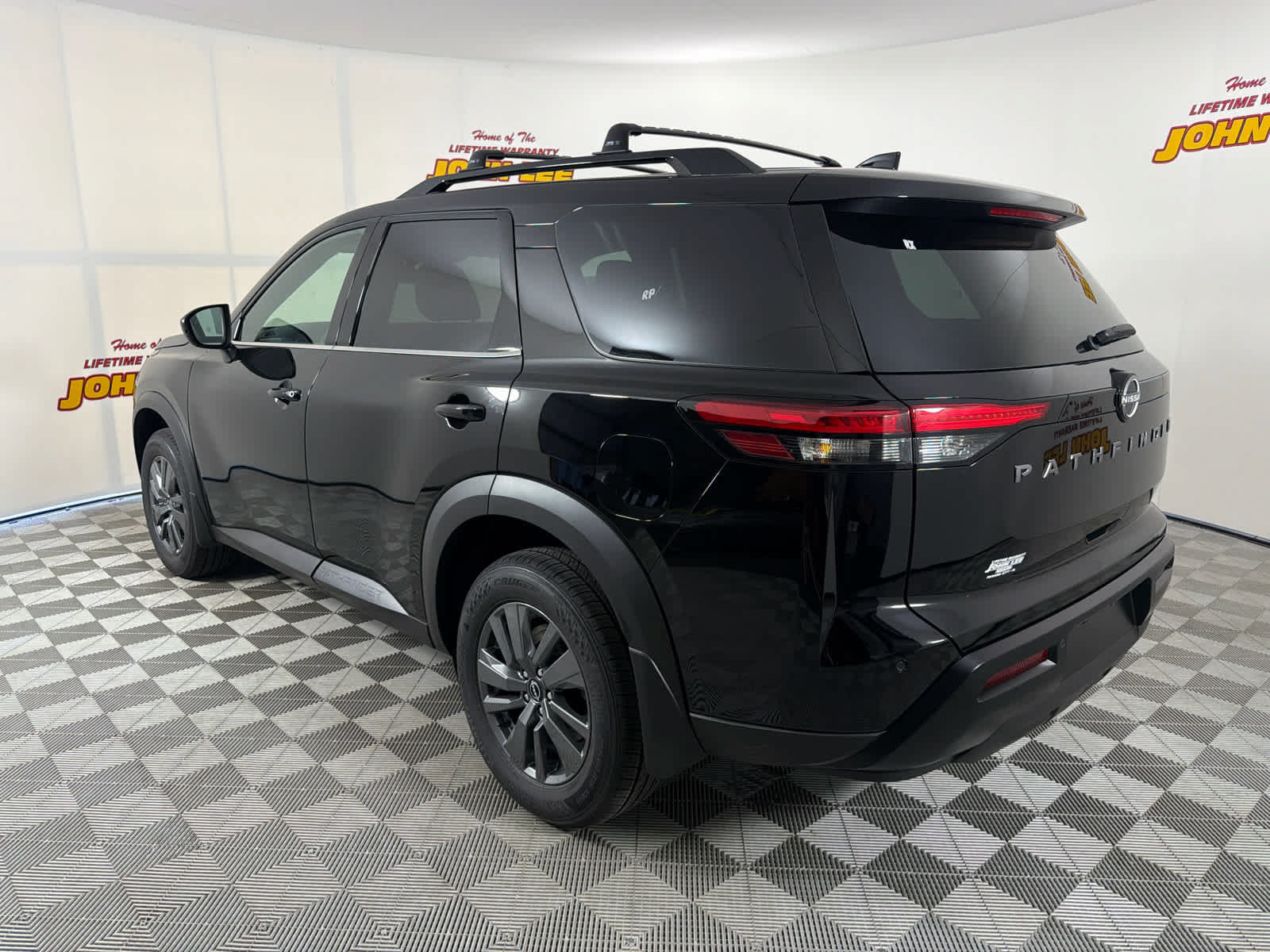 New 2026 Nissan Pathfinder SV FWD image 3