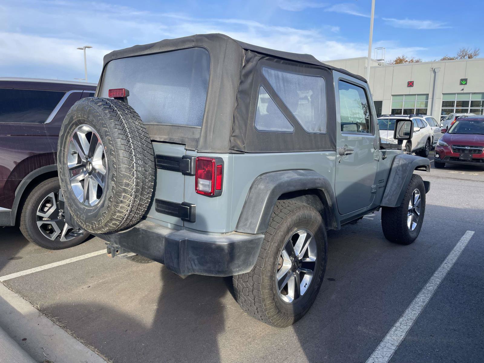 Used 2015 Jeep Wrangler Sport AWD/4WD image 4