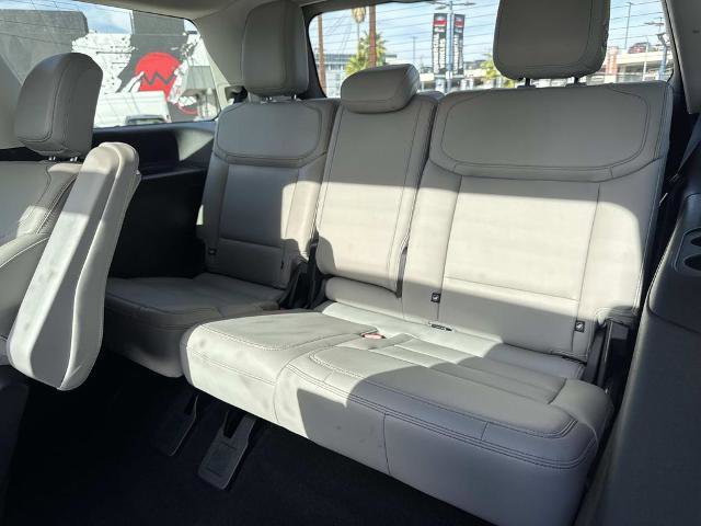 Certified 2025 Ford Expedition Active image 18