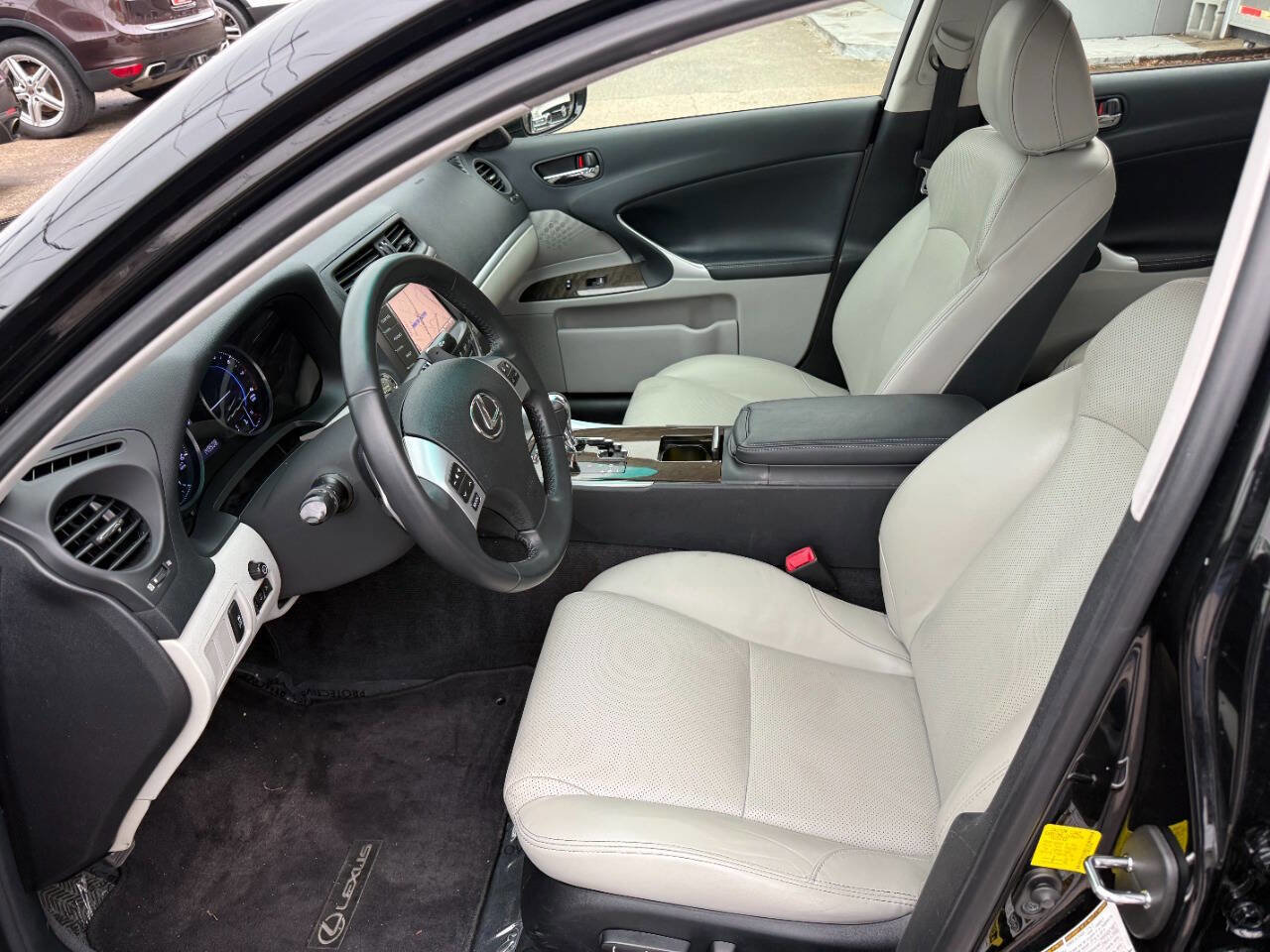 Used 2012 Lexus IS 250 image 9