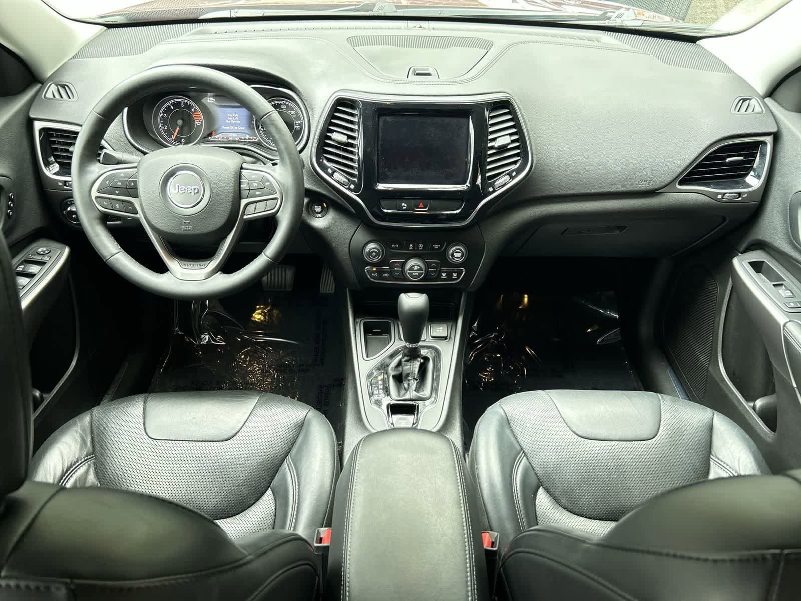 Used 2019 Jeep Cherokee Limited FWD image 15