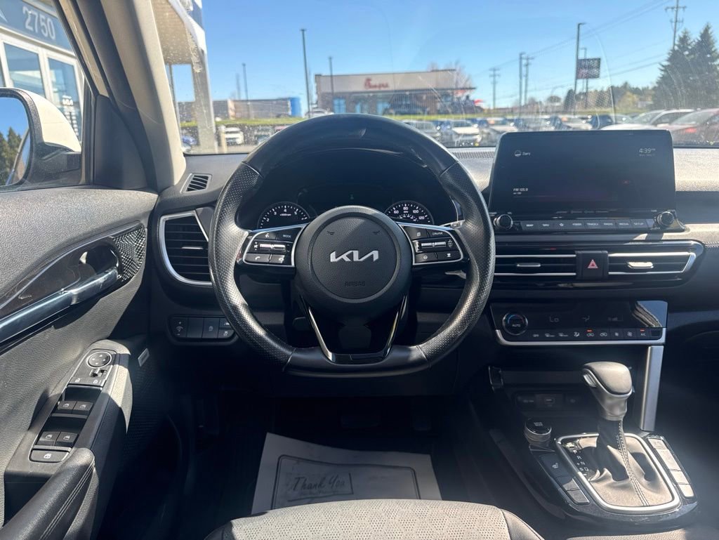 Used 2022 Kia Seltos SX w/ Sunroof Package AWD/4WD image 30