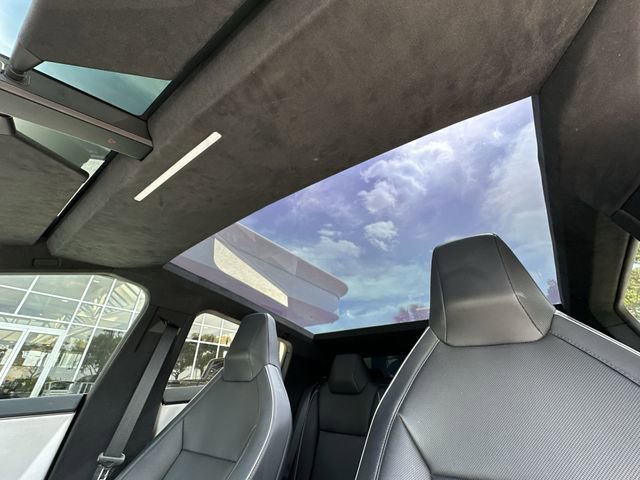 Used 2024 Tesla Cybertruck Cyberbeast image 28