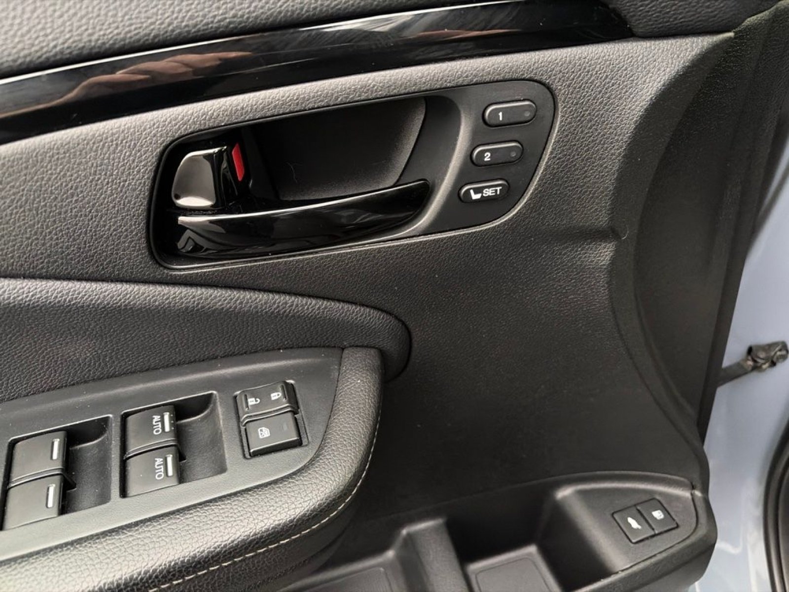 Used 2022 Honda Passport Elite image 16