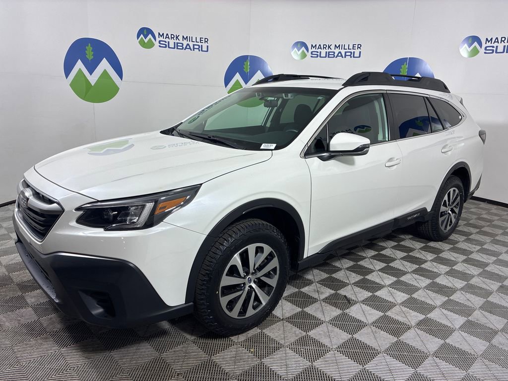 Certified 2022 Subaru Outback Premium image 3