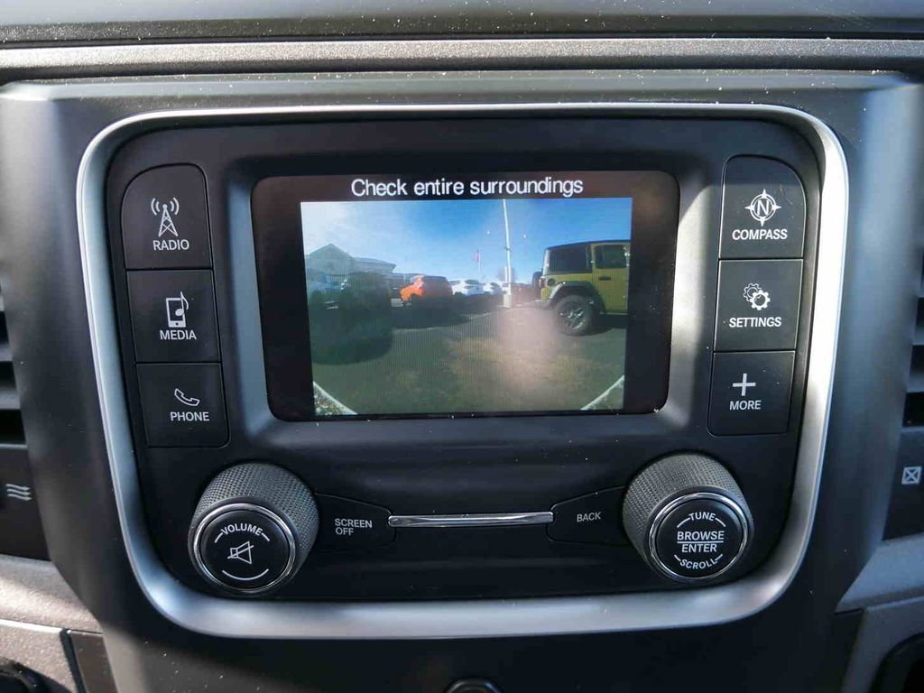 Used 2018 RAM 3500 Tradesman w/ Chrome Appearance Group image 34