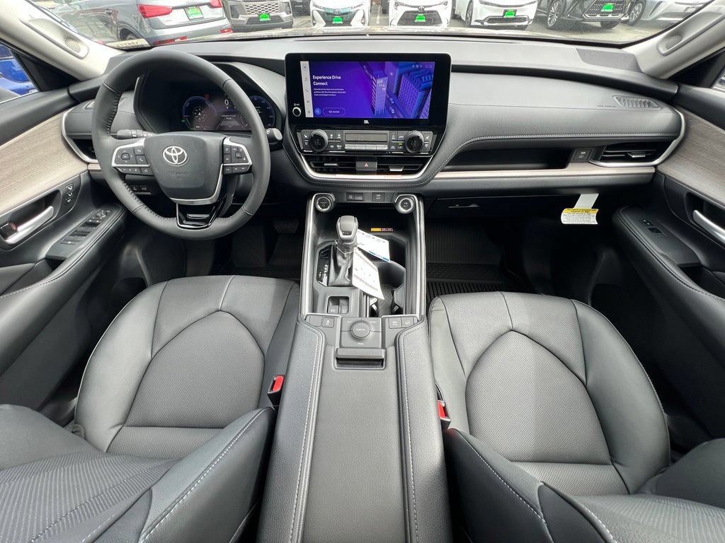 New 2026 Toyota Grand Highlander AWD Hybrid image 23
