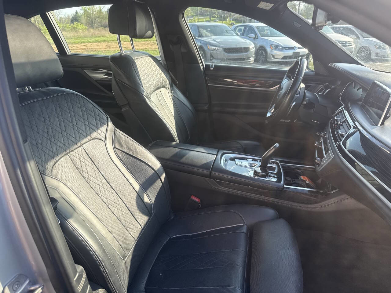 Used 2017 BMW 750i xDrive AWD/4WD image 20