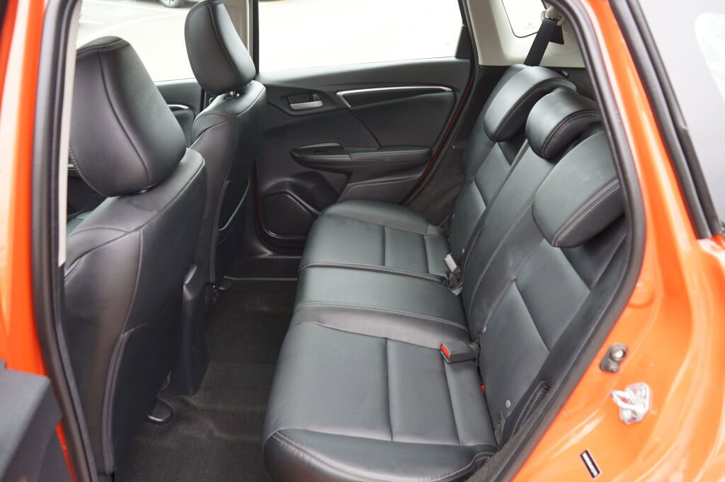 Used 2018 Honda Fit EX-L image 16