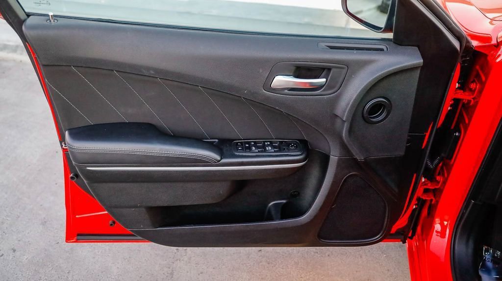Used 2022 Dodge Charger SXT image 21