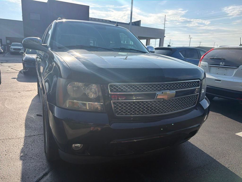 Used 2008 Chevrolet Avalanche LTZ w/ LTZ Preferred Equipment Group AWD/4WD image 5