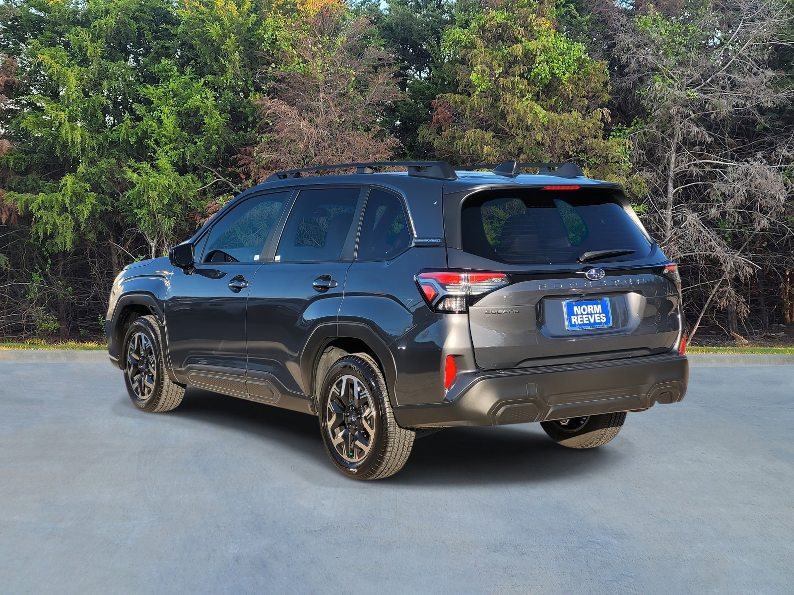 Used 2025 Subaru Forester Premium image 20