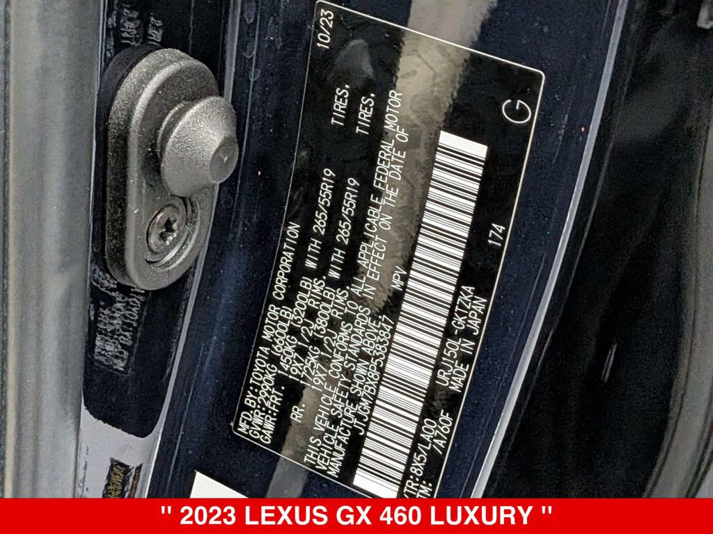 Used 2023 Lexus GX 460 Luxury w/ Sport Design Package AWD/4WD image 38