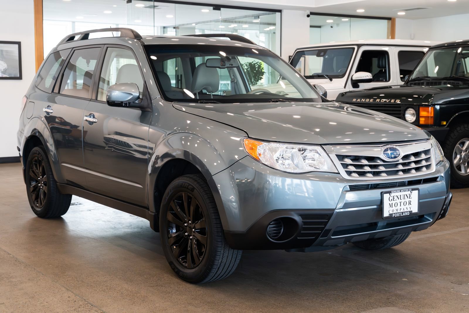 Used 2013 Subaru Forester 2.5X Premium AWD/4WD image 3