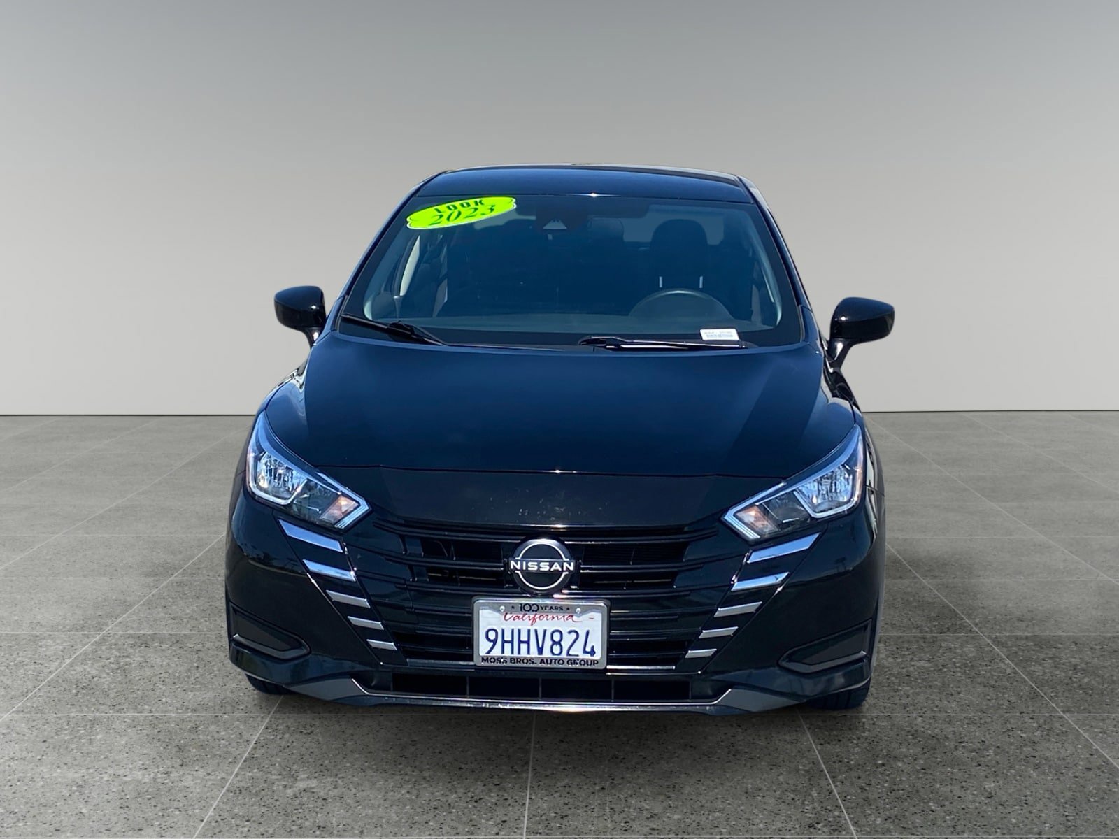 Used 2023 Nissan Versa SV FWD image 8