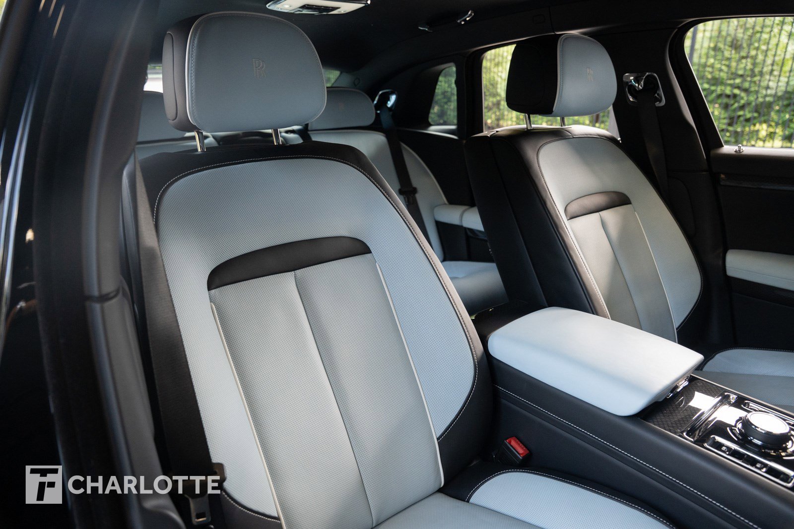 Used 2023 Rolls-Royce Ghost Black Badge w/ Black Badge Ghost Package image 24