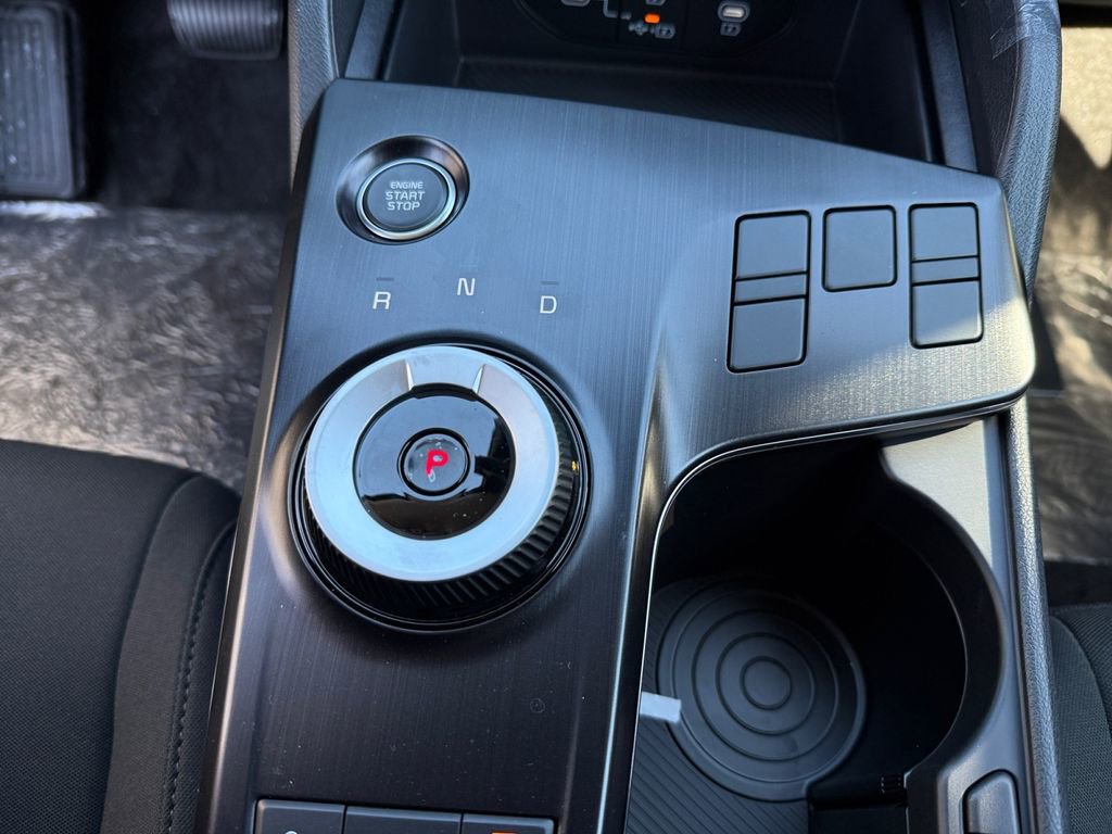 New 2026 Kia Sportage LX FWD image 18