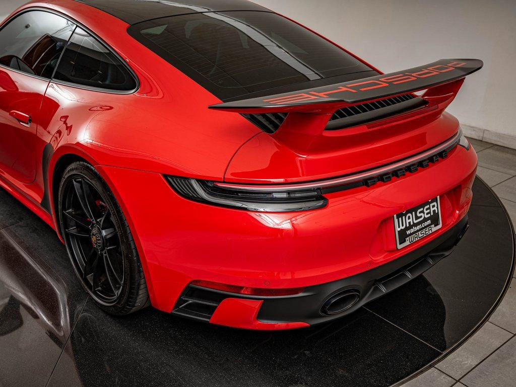 Certified 2024 Porsche 911 Carrera GTS RWD image 29