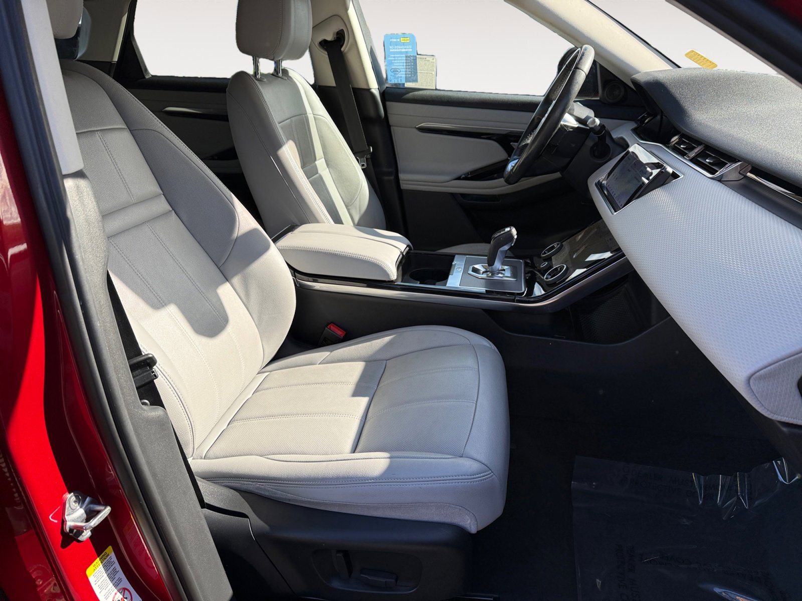 Used 2020 Land Rover Range Rover Evoque S AWD/4WD image 19